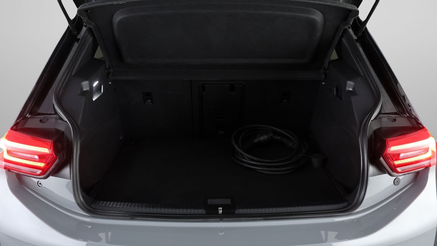 Used Volkswagen ID.3 2023 for sale - 77248077: Photo 17