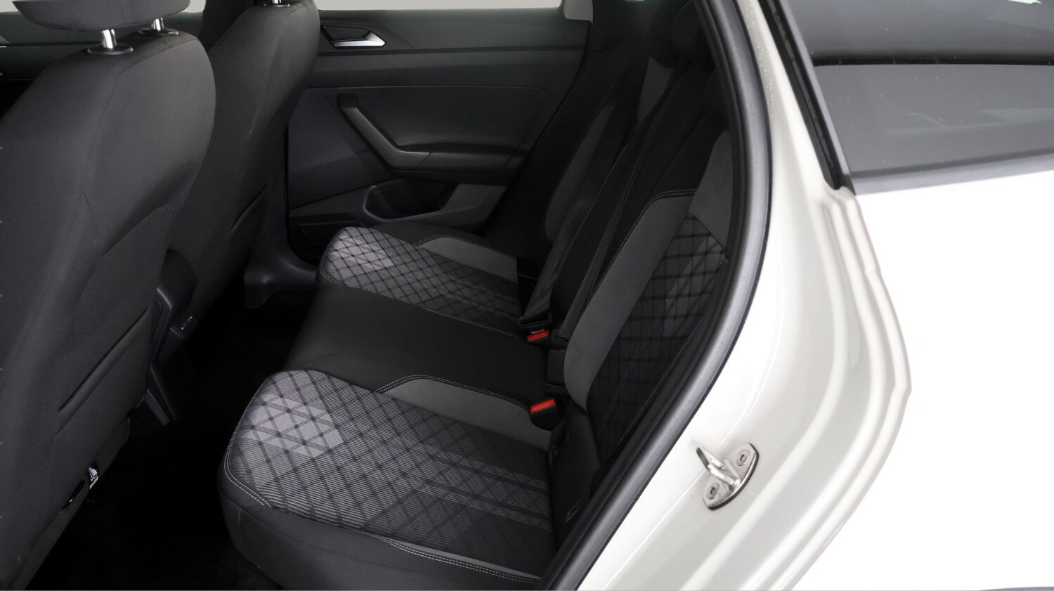 Used Volkswagen Taigo 2024 for sale - 77478213: Photo 15