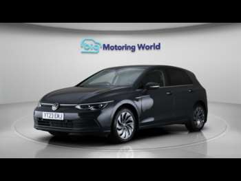 Used Volkswagen Golf 2023 for sale - 75082327: Photo