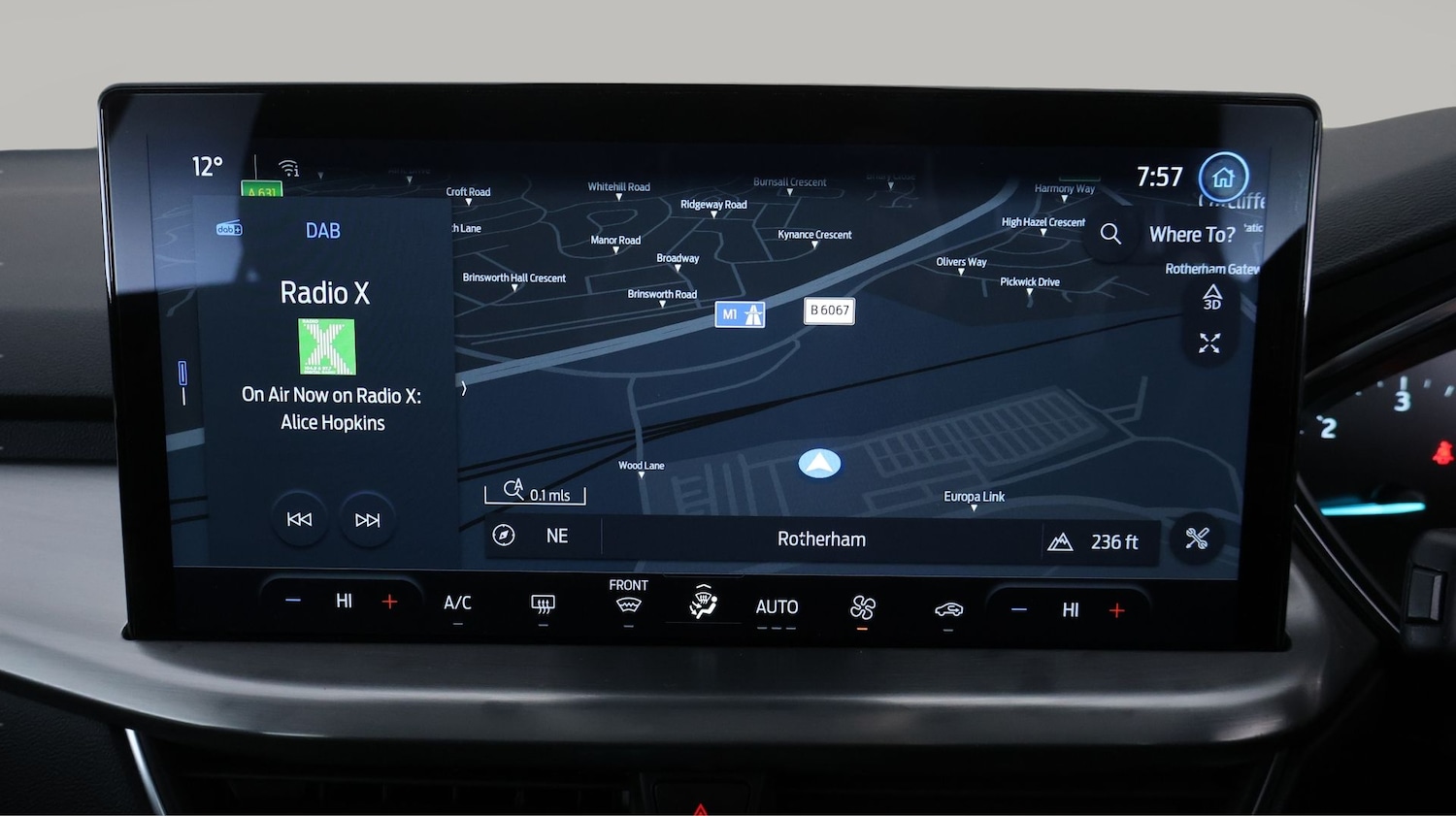 Used Ford Focus 2022 for sale - 77631130: Photo 11