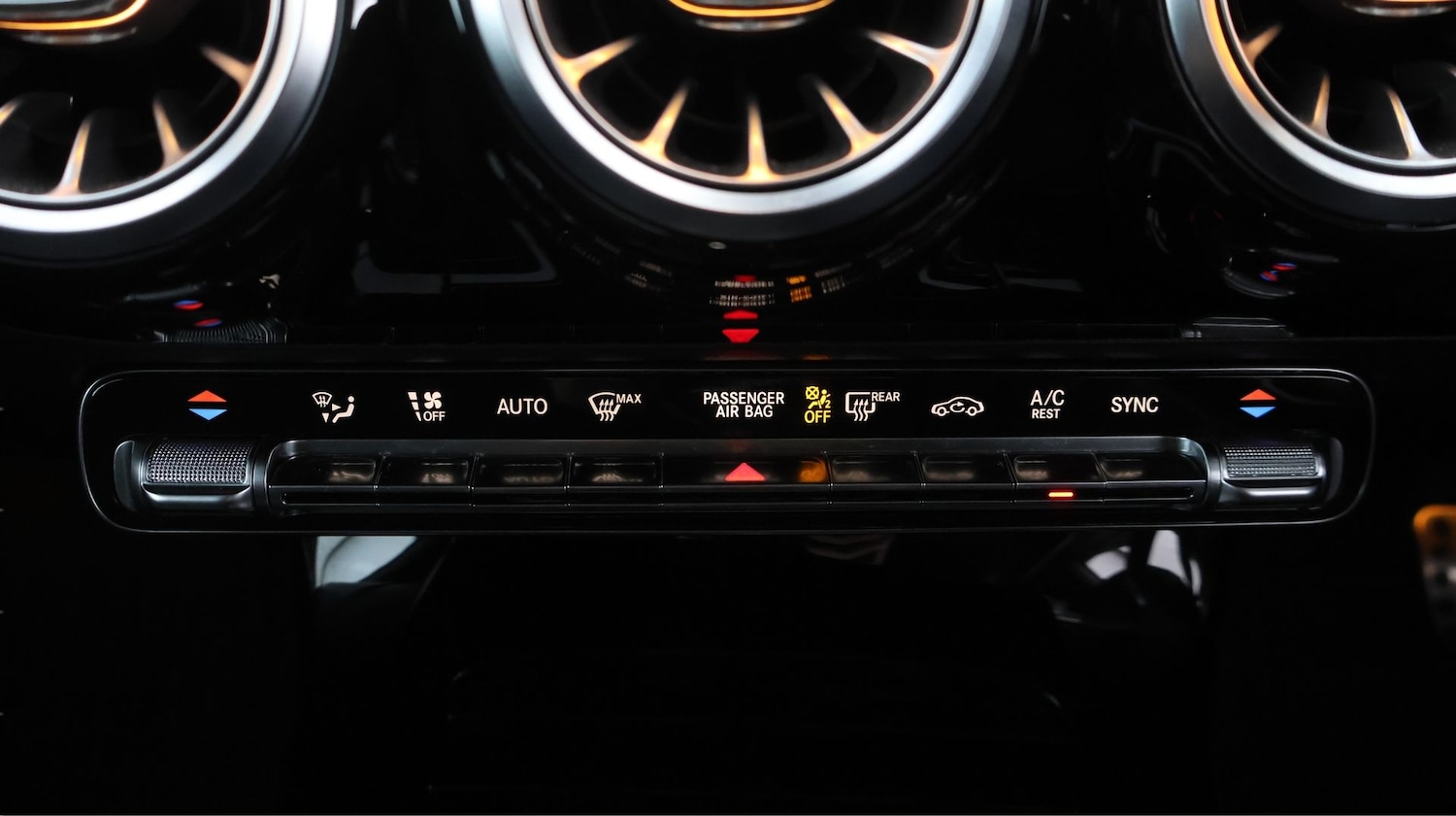 Used Mercedes-Benz A-Class 2019 for sale - 77248379: Photo 12