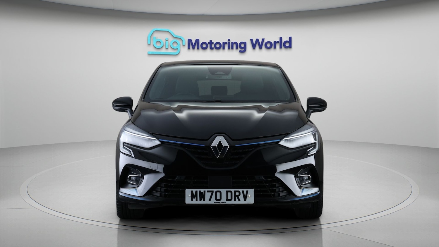 Used Renault Clio 2021 for sale - 77947218: Photo 2