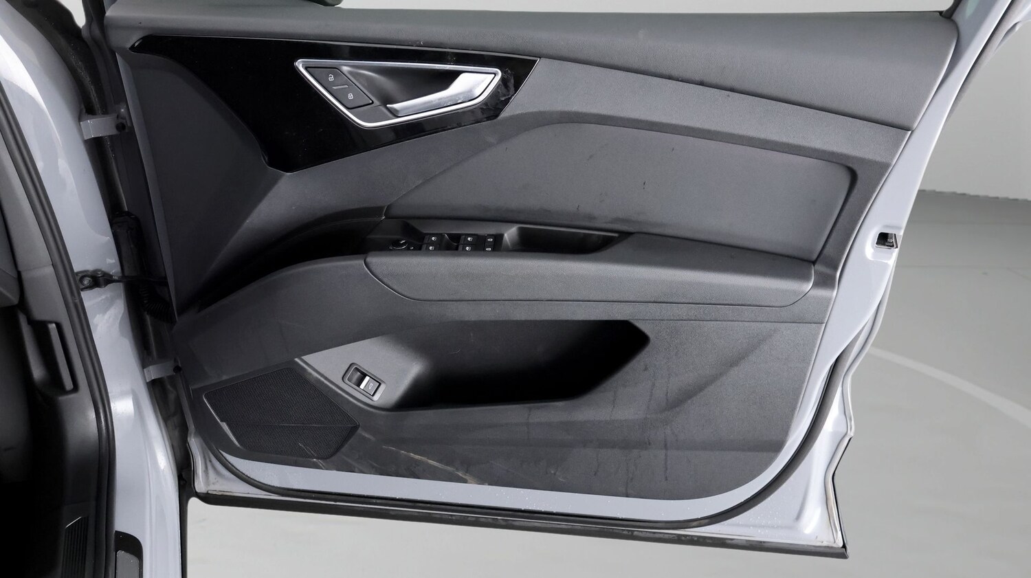 Used Audi Q4 e-tron 2023 for sale - 77497679: Photo 15