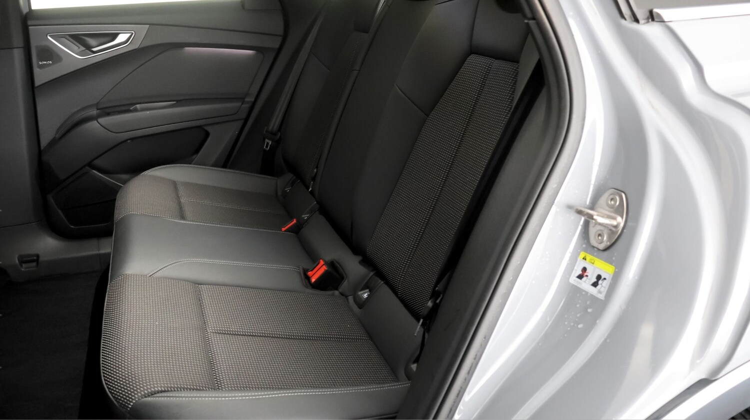 Used Audi Q4 e-tron 2023 for sale - 77497679: Photo 16