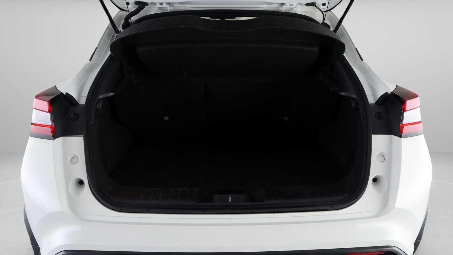 Used Nissan Juke 2023 for sale - 77584709: Photo 17