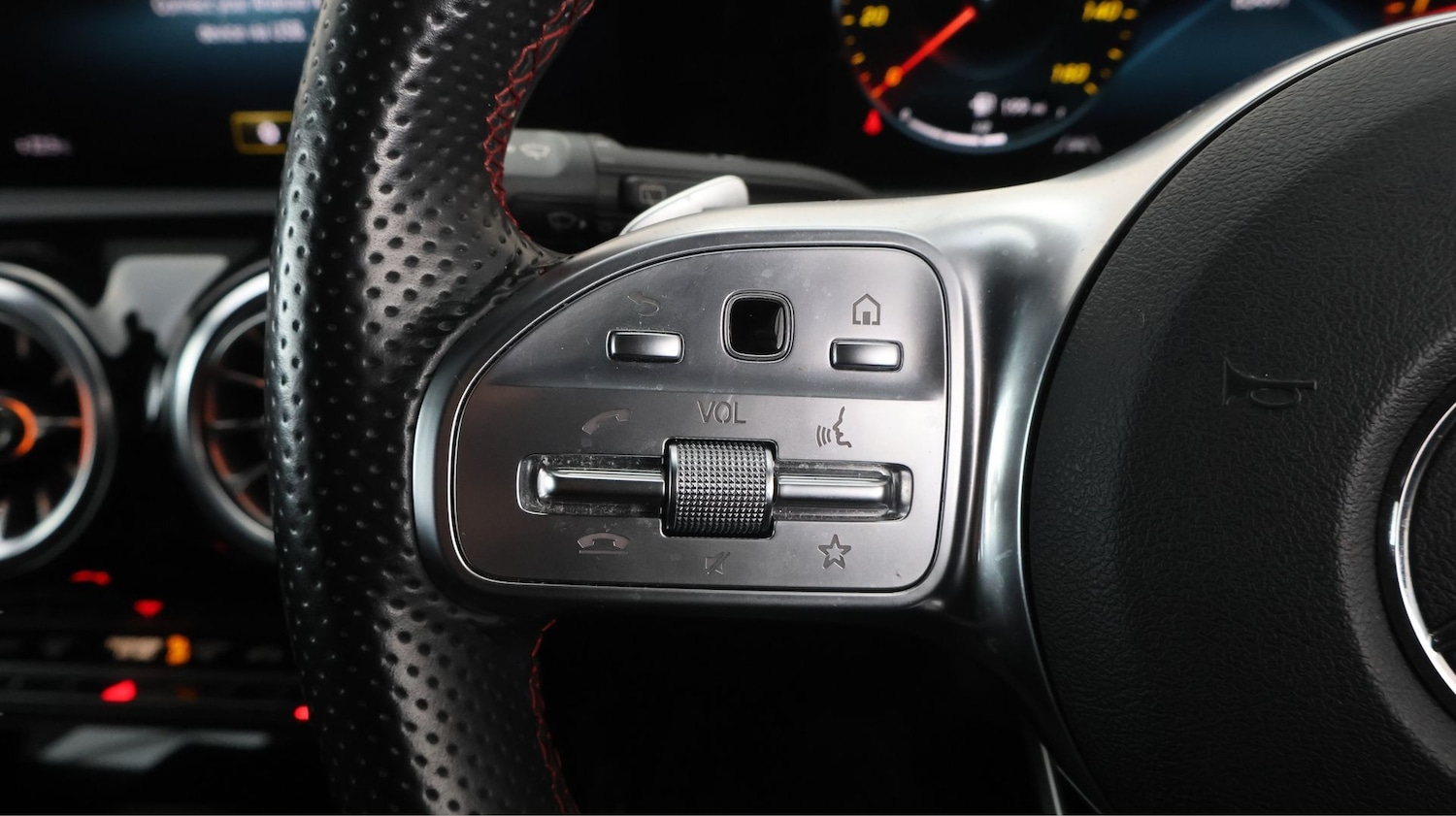 Used Mercedes-Benz A-Class for sale - 77668370: Photo 22