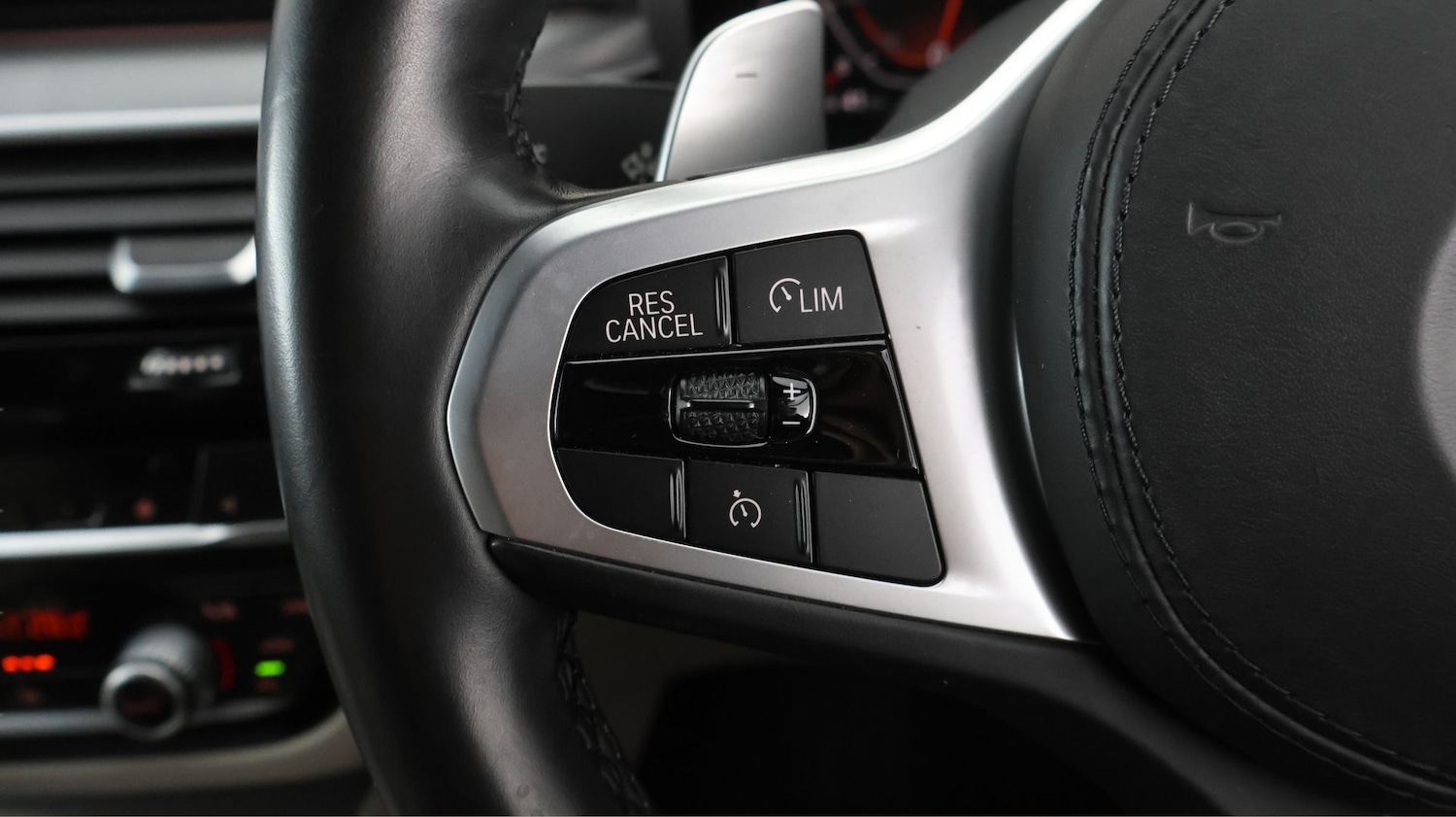 Used BMW 5 Series 2020 for sale - 77616964: Photo 21