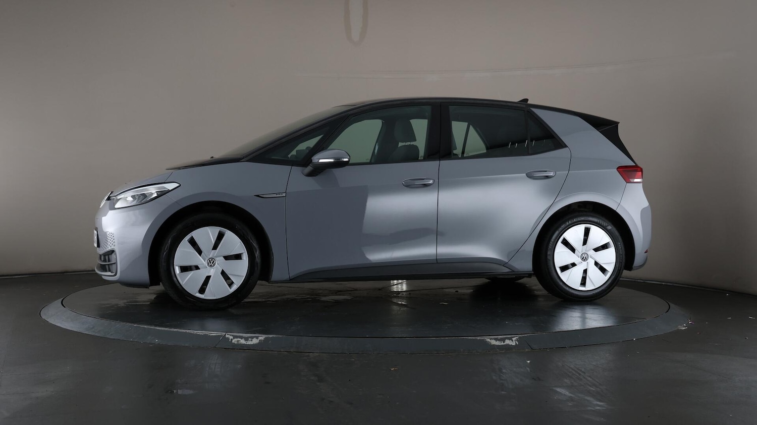 Vehicle 43