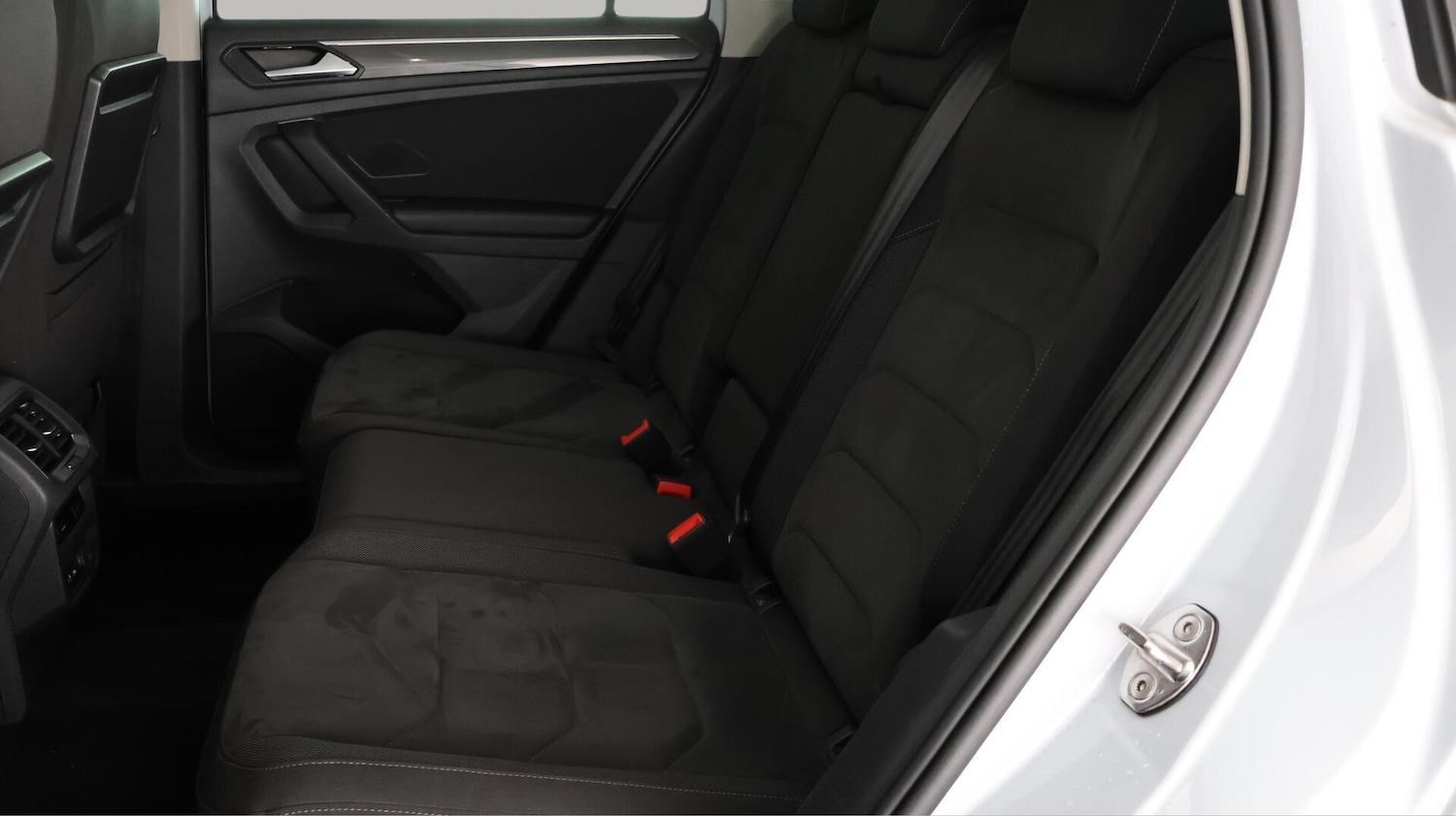 Used Volkswagen Tiguan 2018 for sale - 76314600: Photo 16