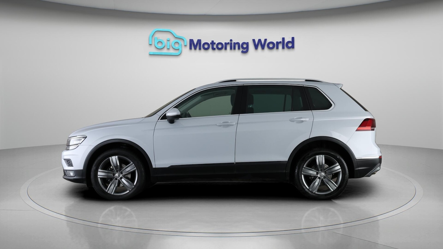 Used Volkswagen Tiguan 2018 for sale - 76314600: Photo 5