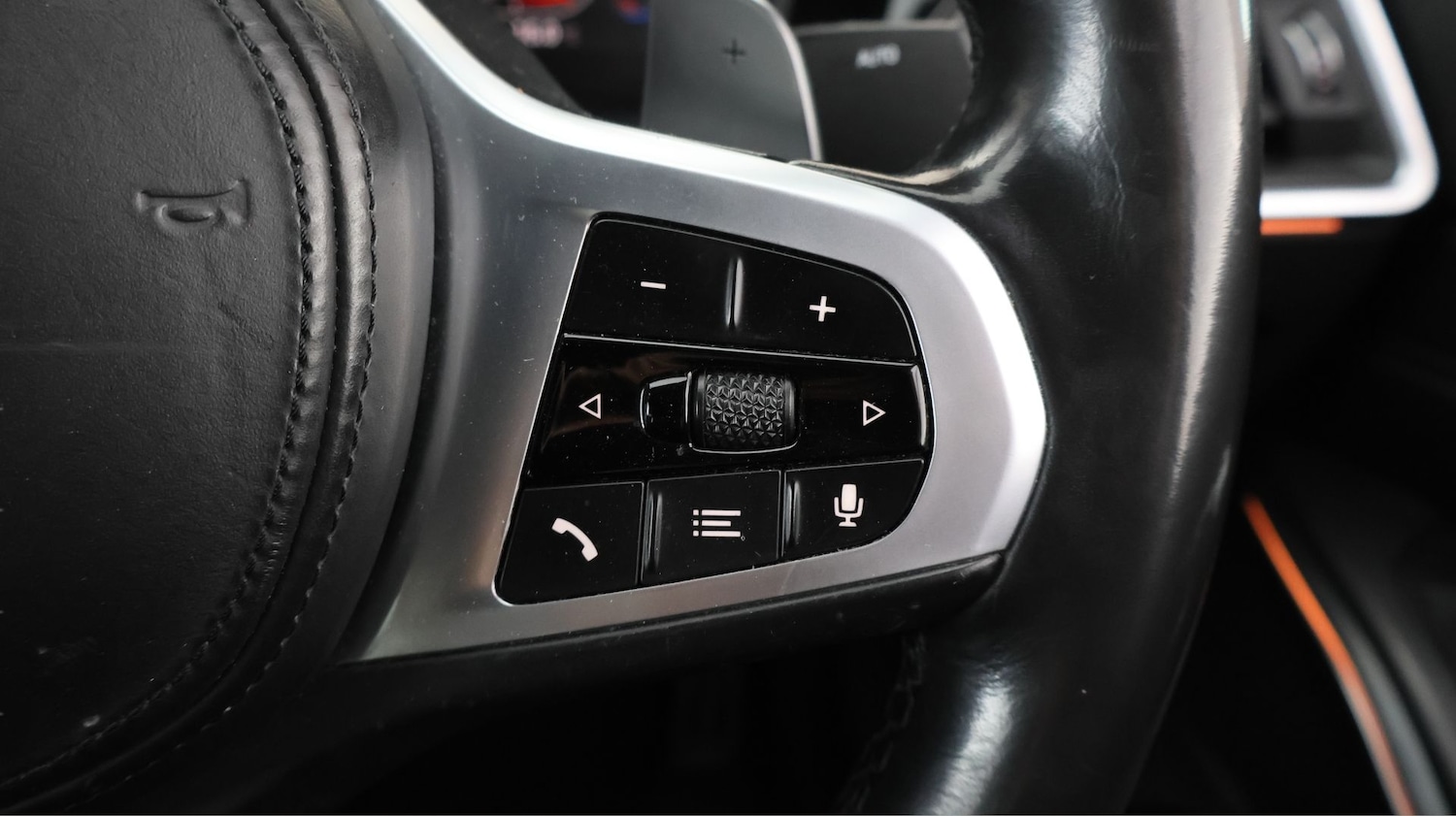 Used BMW 3 Series 2019 for sale - 77617577: Photo 24