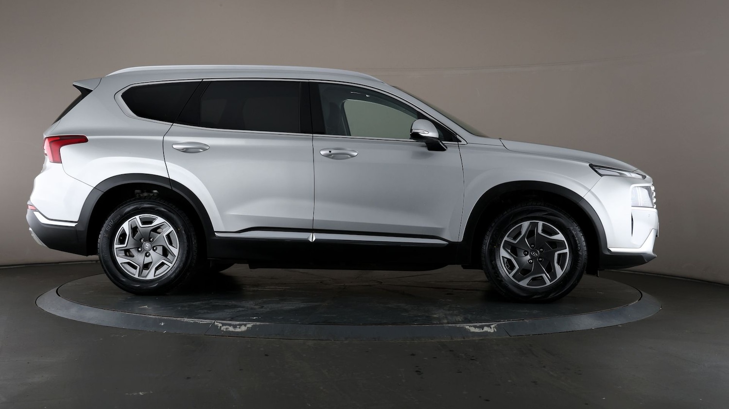 Used Hyundai Santa Fe for sale - 76809820: Photo 54