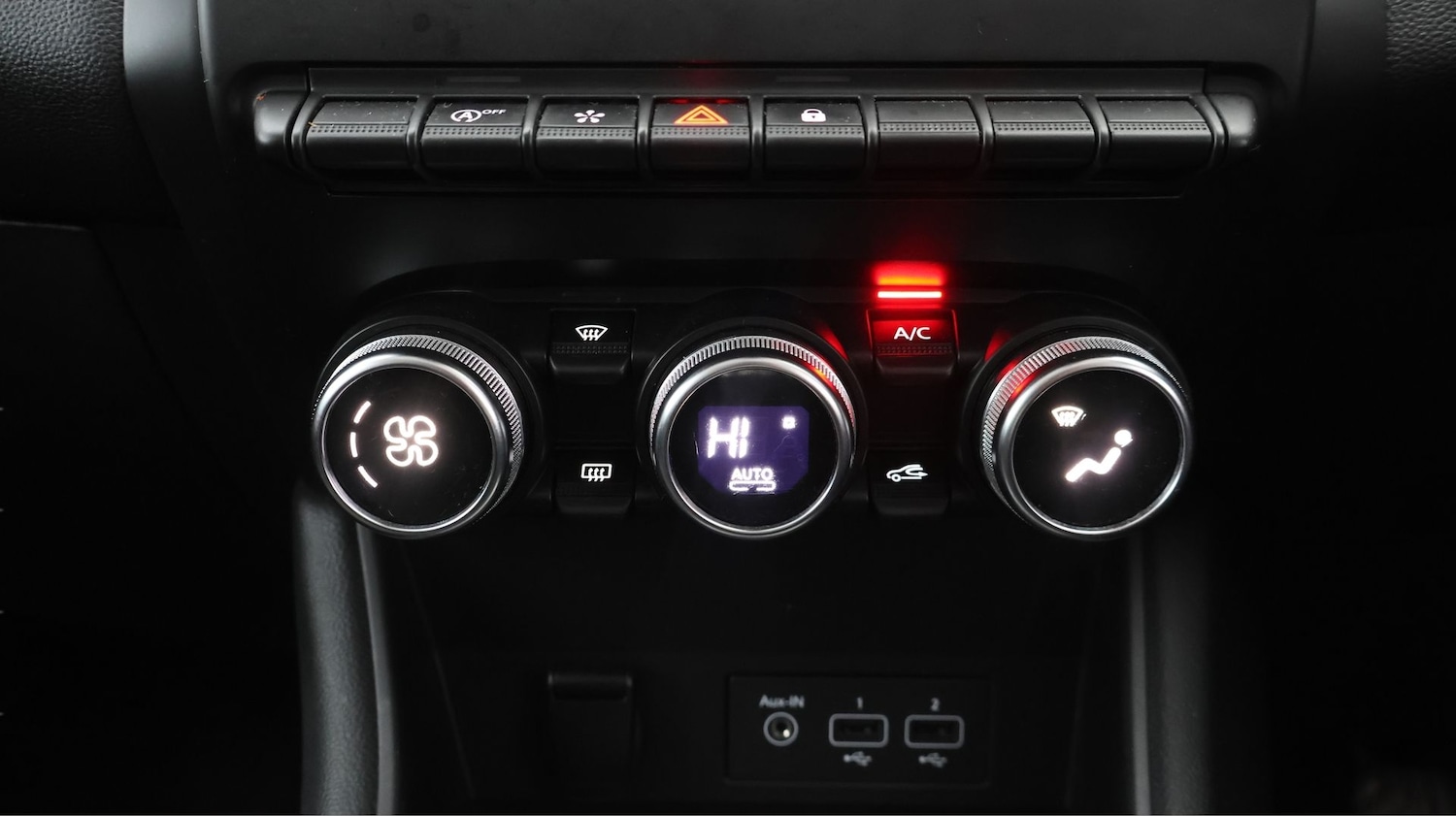 Used Renault Captur 2021 for sale - 77610526: Photo 11