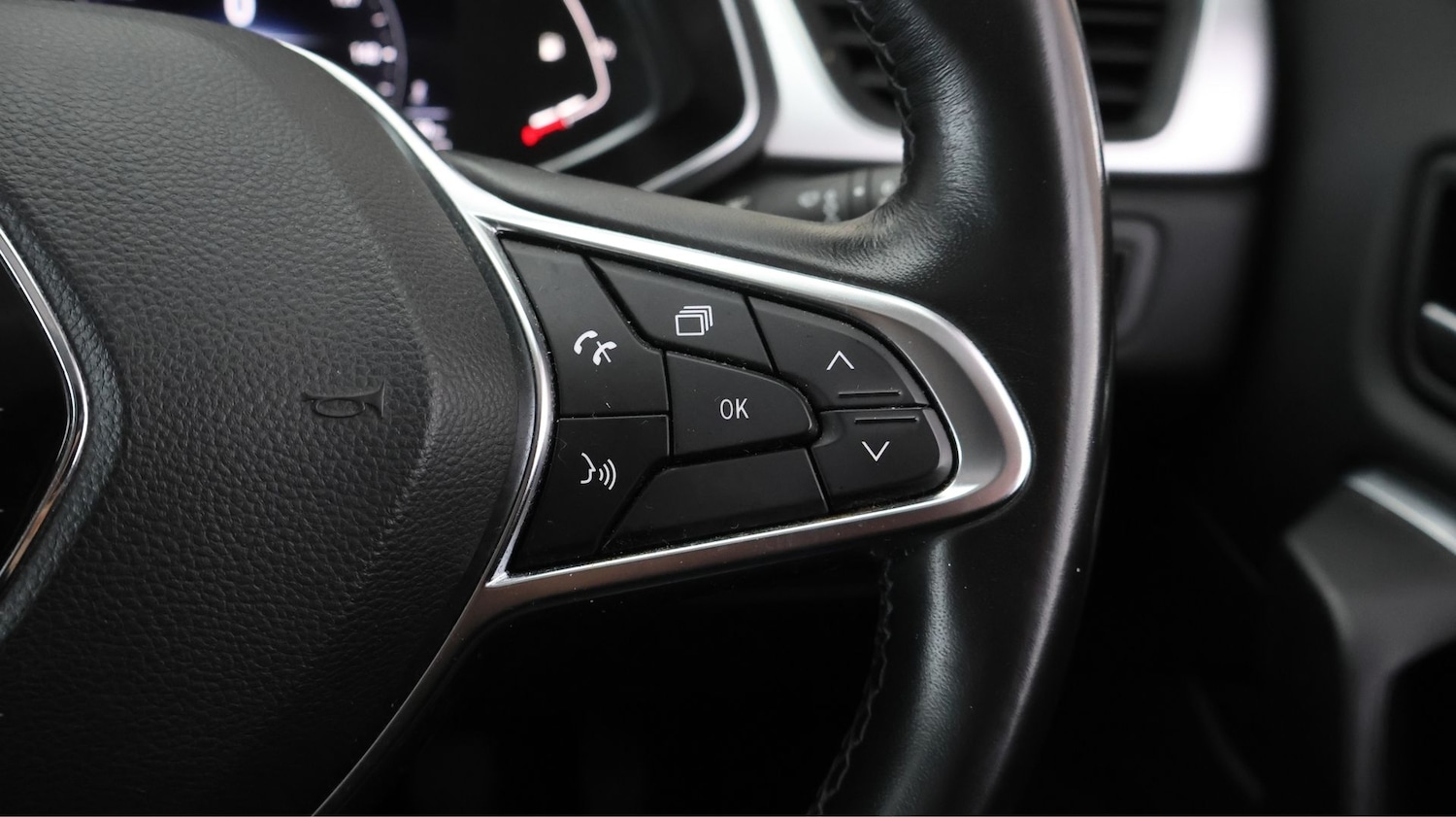 Used Renault Captur 2021 for sale - 77610526: Photo 22