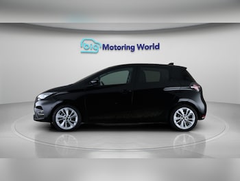 Used Renault Zoe 2023 for sale - 79022077: Photo