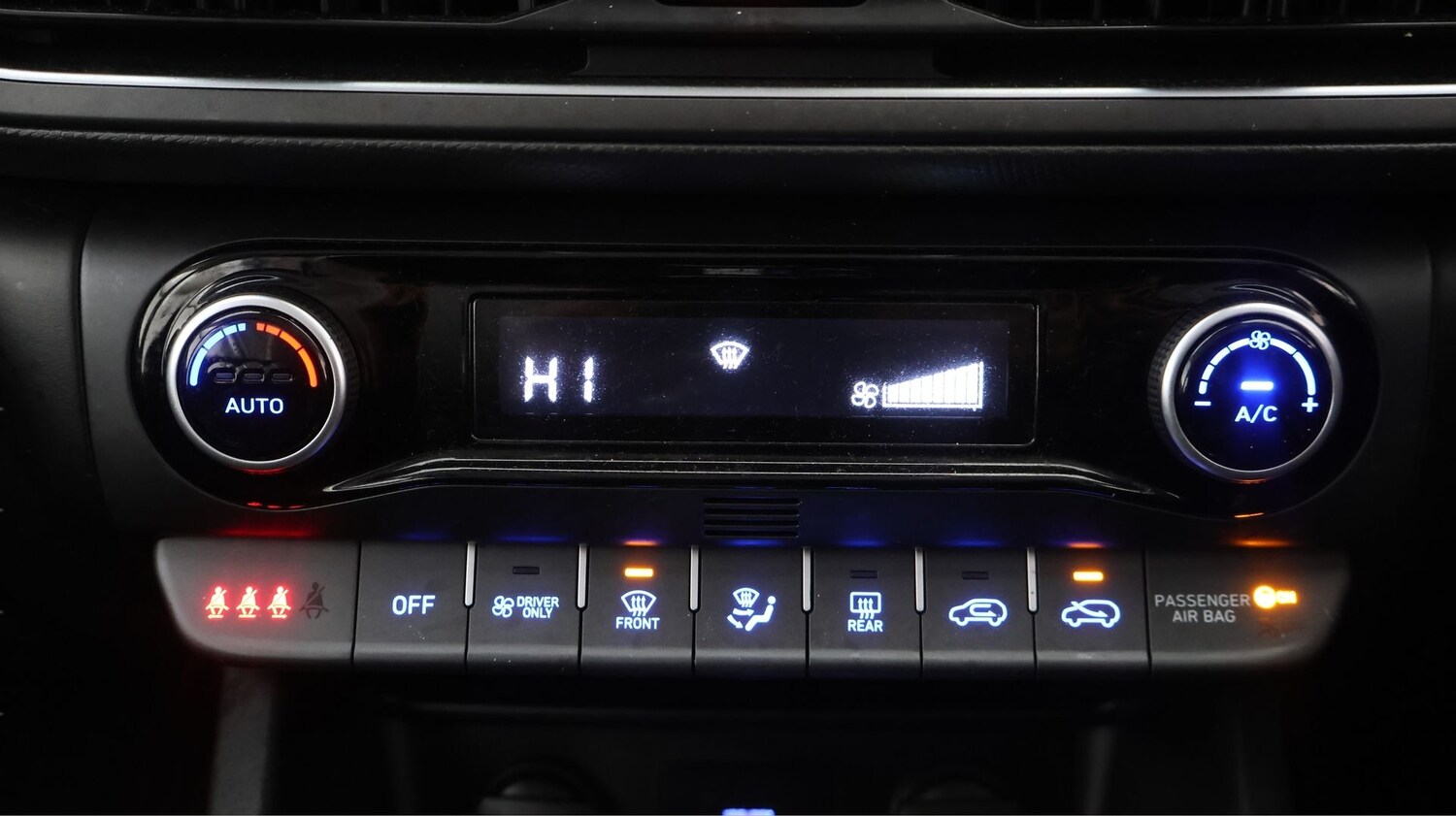 Used Hyundai KONA 2023 for sale - 77502794: Photo 11