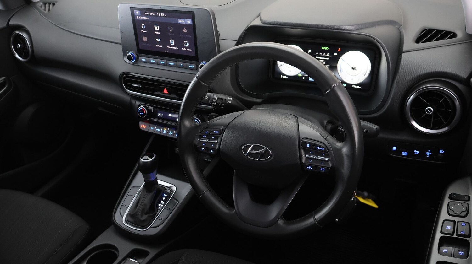 Used Hyundai KONA 2023 for sale - 77502794: Photo 9