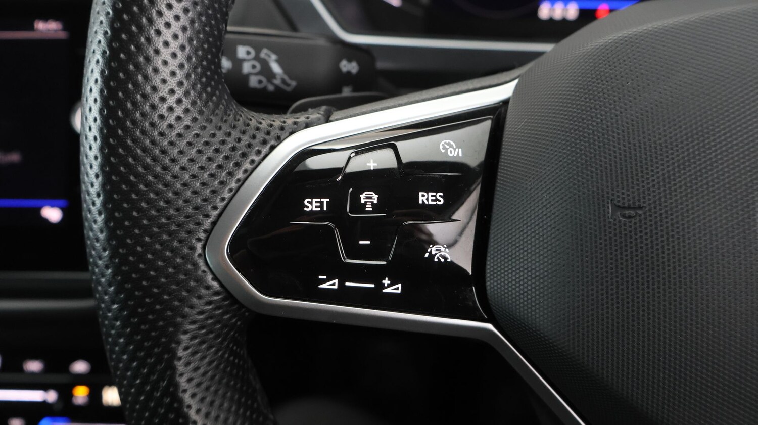 Used Volkswagen Tiguan 2022 for sale - 77484905: Photo 24