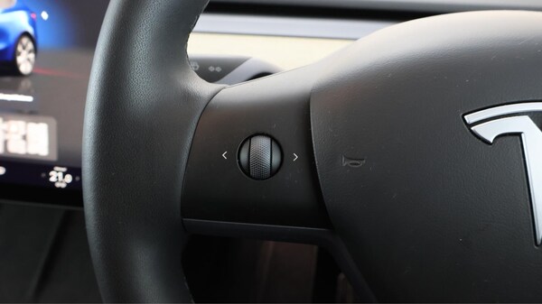 Used Tesla Model Y 2023 for sale - 76175489: Photo 23