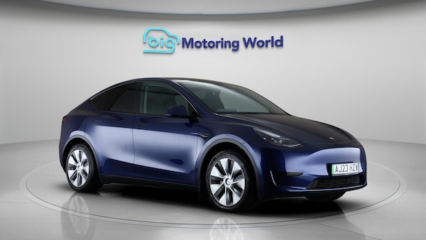 Used Tesla Model Y 2023 for sale - 76175489: Photo 2
