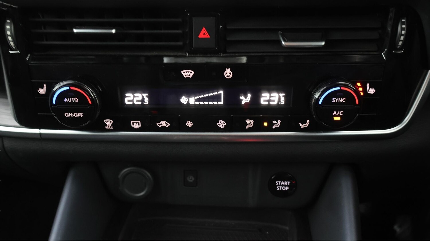 Used Nissan Qashqai 2023 for sale - 77906197: Photo 12