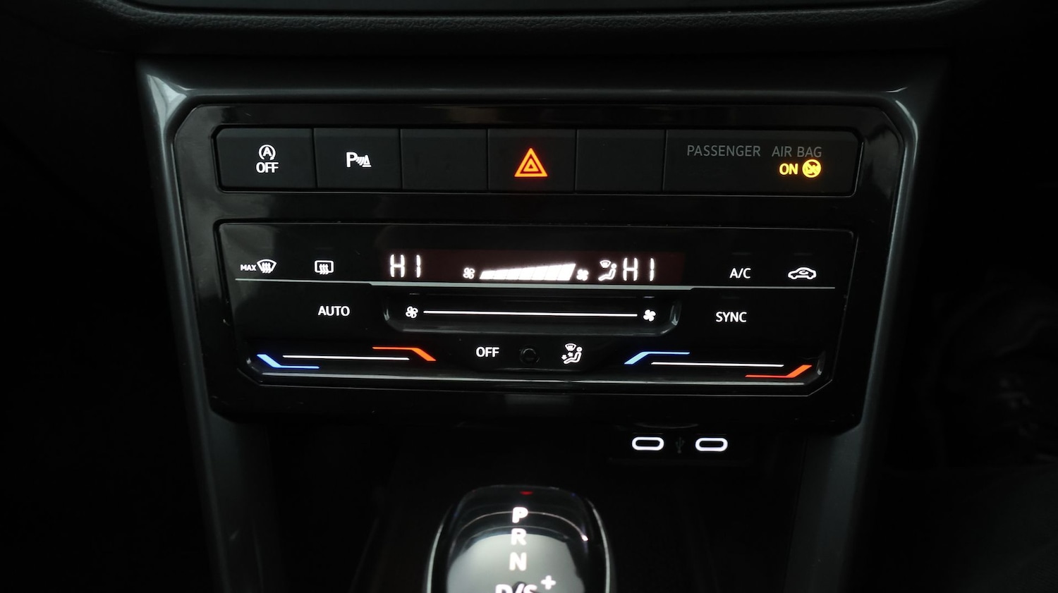 Used Volkswagen T-Cross 2022 for sale - 77329340: Photo 12