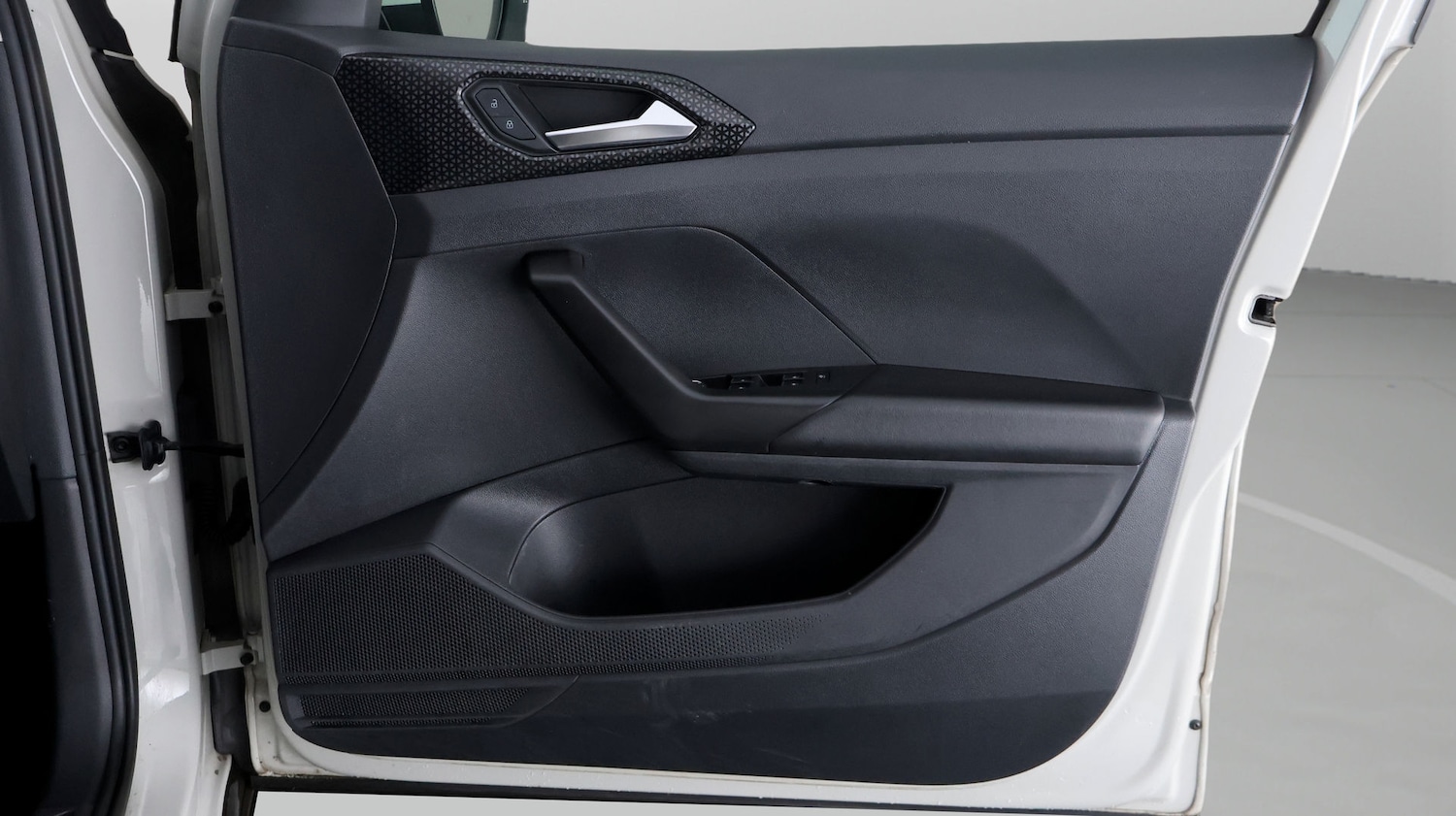 Used Volkswagen T-Cross 2022 for sale - 77329340: Photo 15