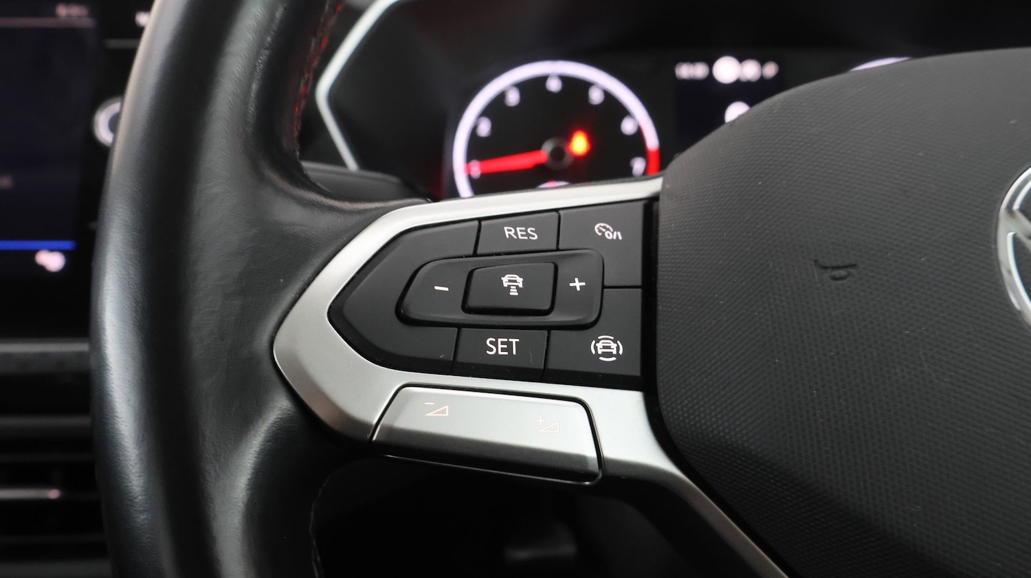 Used Volkswagen T-Cross 2022 for sale - 77329340: Photo 21