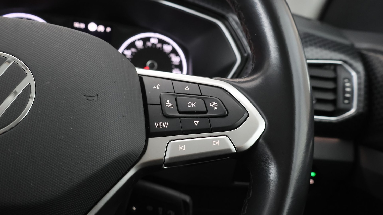 Used Volkswagen T-Cross 2022 for sale - 77329340: Photo 22