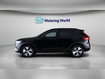 Used Volvo XC40 2023 for sale - 79584231: Photo