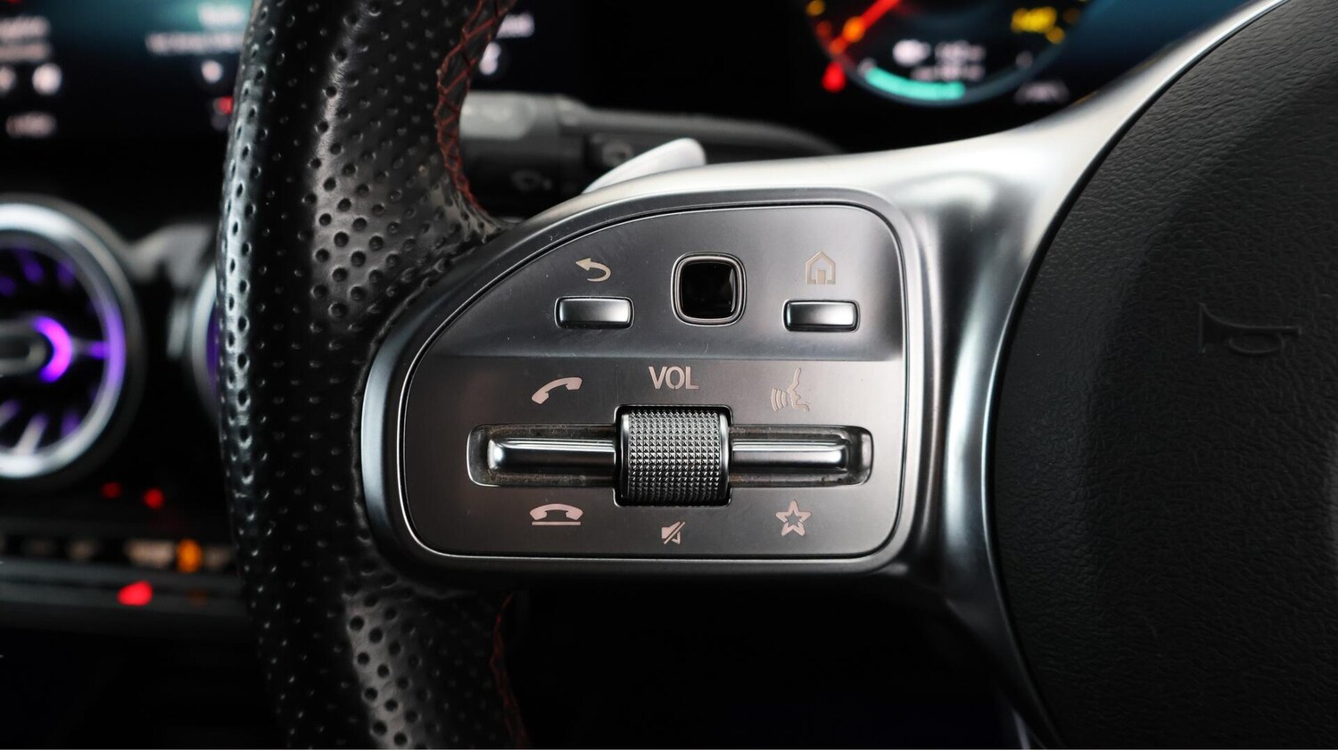 Used Mercedes-Benz EQA for sale - 76727658: Photo 24