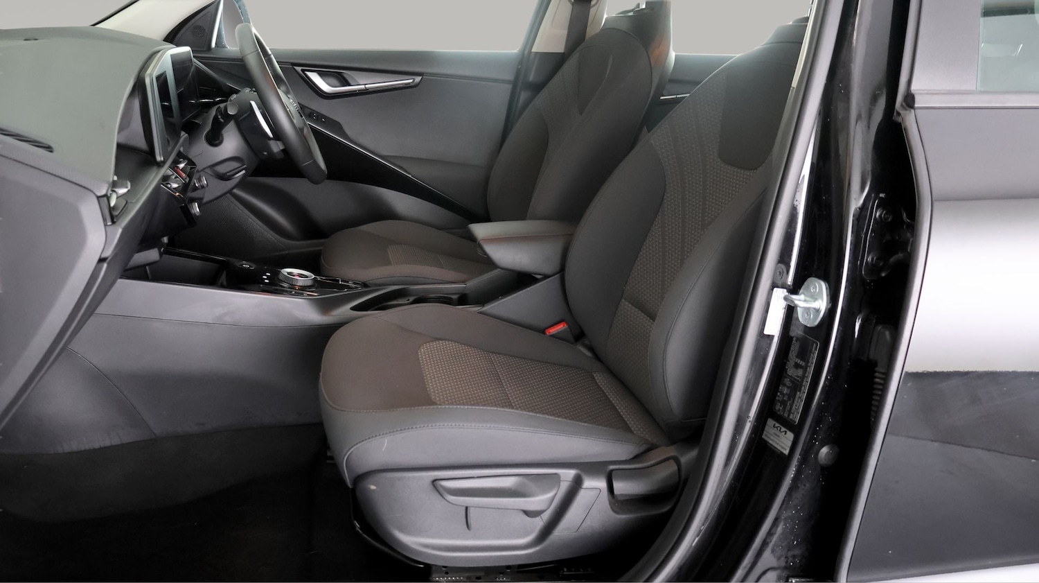 Used Kia Niro 2024 for sale - 77296941: Photo 13