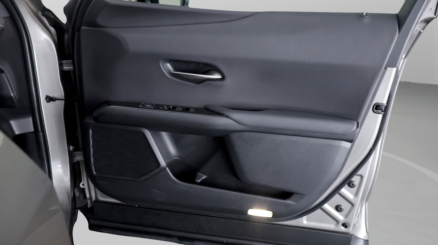 Used Lexus UX 2023 for sale - 77240343: Photo 15