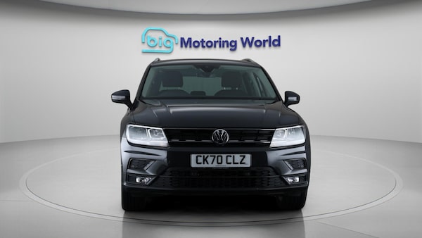 Used Volkswagen Tiguan 2020 for sale - 76099560: Photo 2