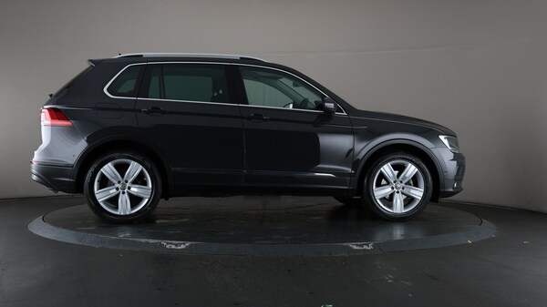 Used Volkswagen Tiguan 2020 for sale - 76099560: Photo 61