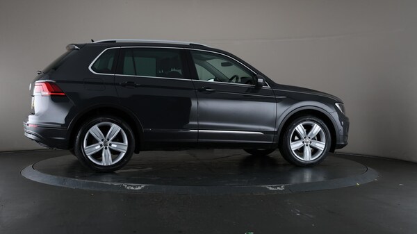 Used Volkswagen Tiguan 2020 for sale - 76099560: Photo 62