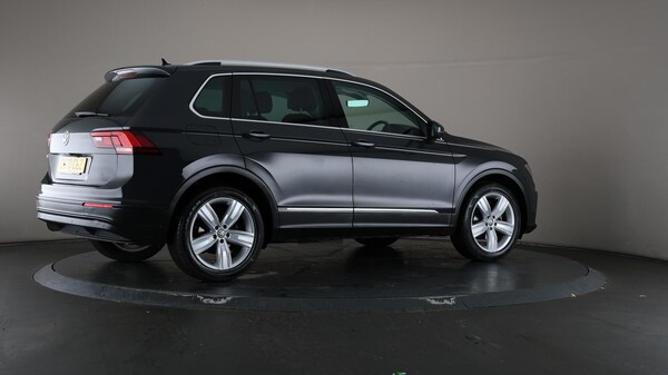 Used Volkswagen Tiguan 2020 for sale - 76099560: Photo 64