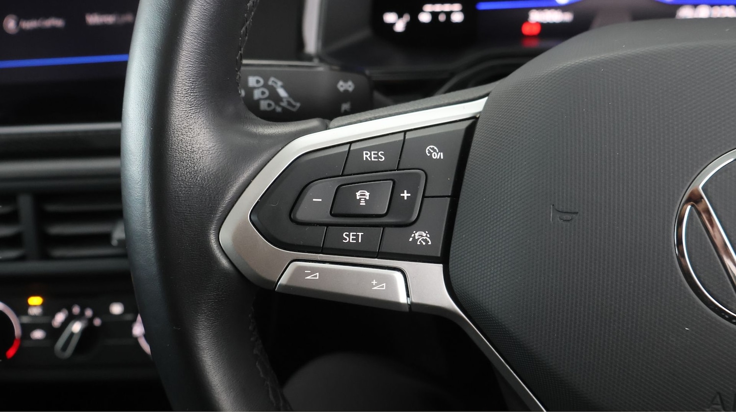 Used Volkswagen Taigo 2022 for sale - 77668329: Photo 19