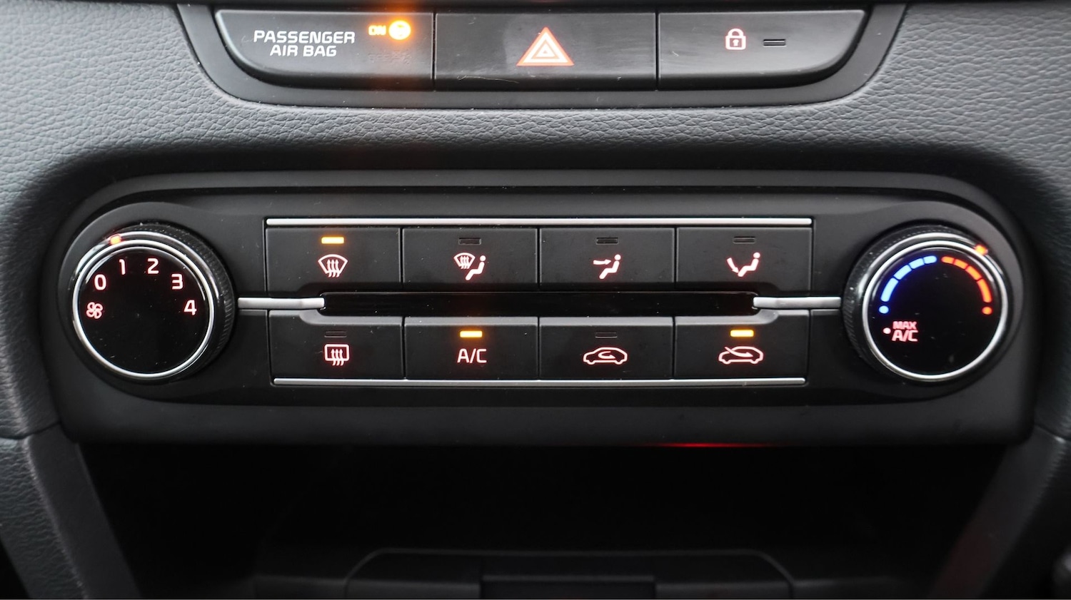 Used Kia Ceed 2024 for sale - 77434989: Photo 11