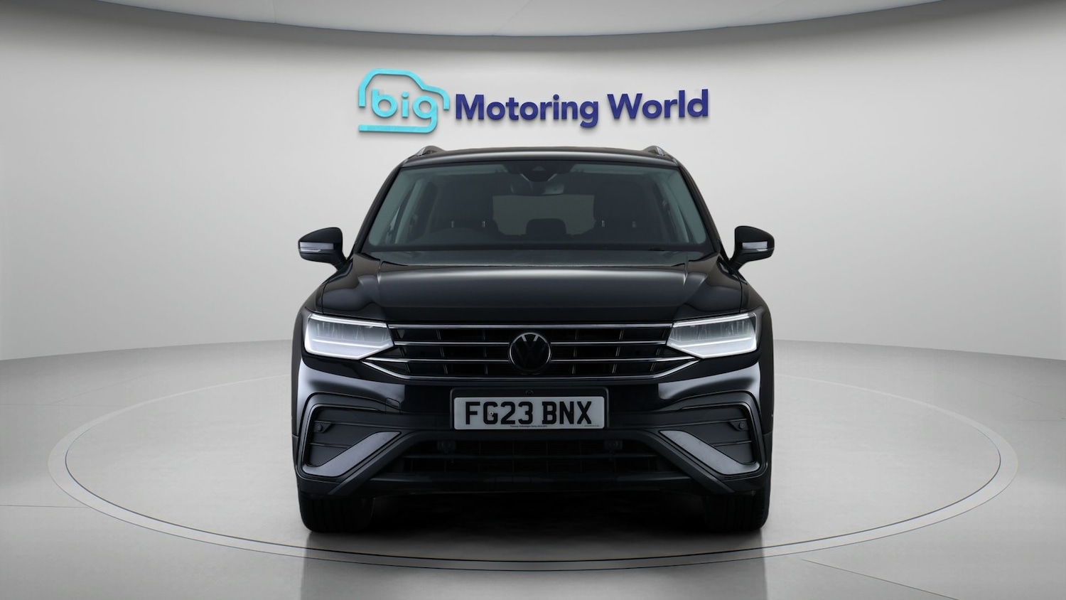 Used Volkswagen Tiguan Allspace 2023 for sale - 78155638: Photo 2