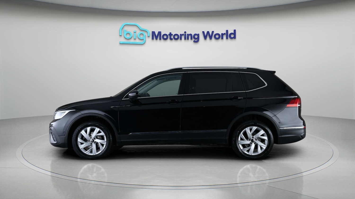 Used Volkswagen Tiguan Allspace 2023 for sale - 78155638: Photo 4
