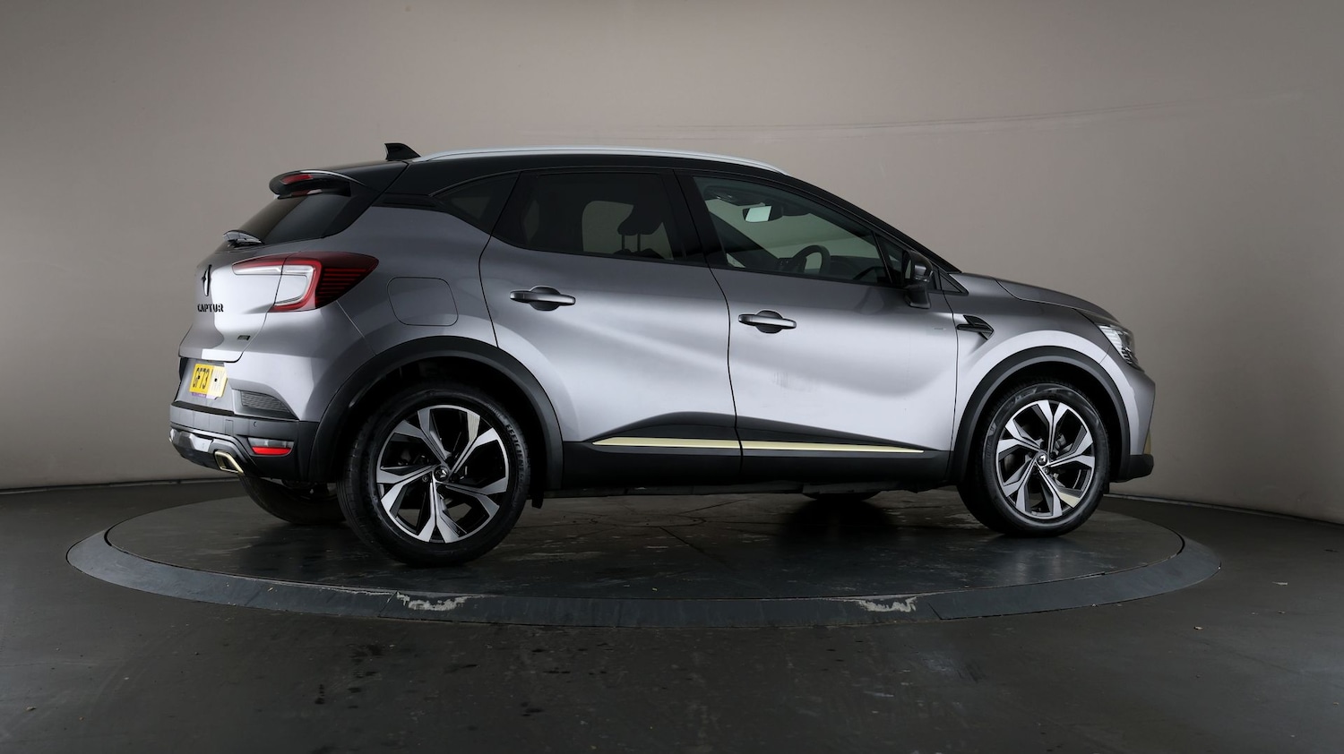 Used Renault Captur for sale - 76809598: Photo 55
