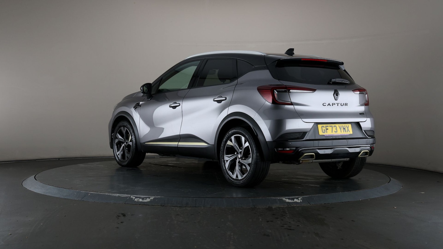 Used Renault Captur for sale - 76809598: Photo 65