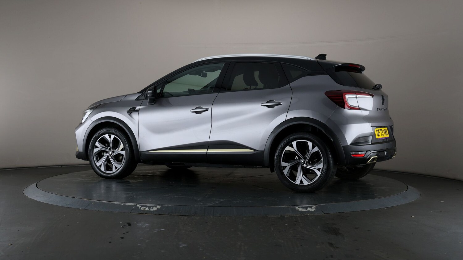 Used Renault Captur for sale - 76809598: Photo 68