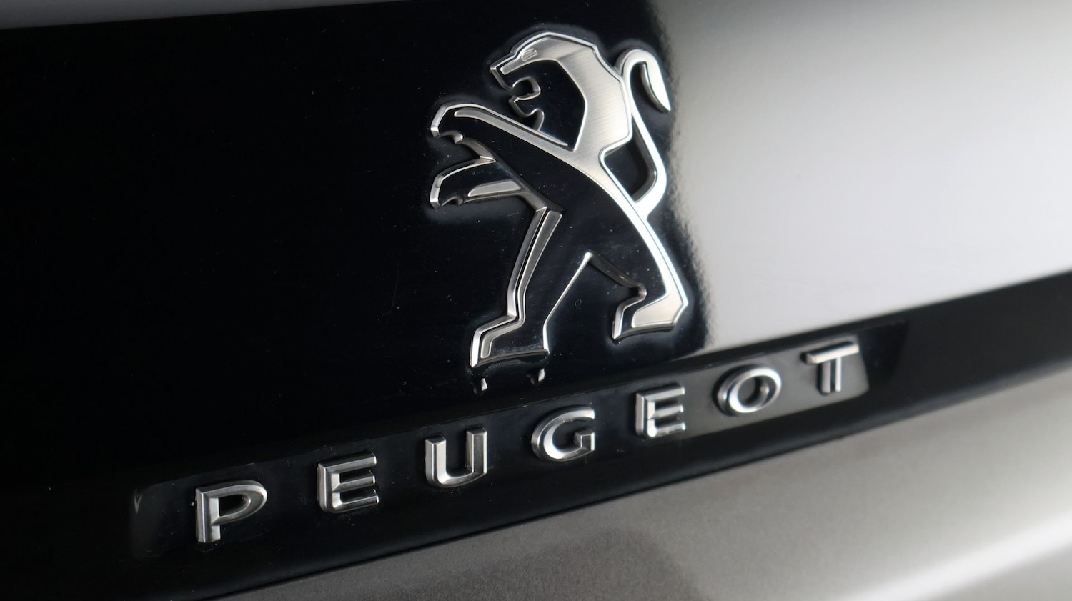 Used Peugeot 3008 2022 for sale - 77790693: Photo 24