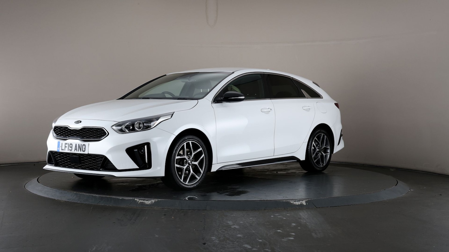 Used Kia Pro Ceed for sale - 76811100: Photo 33