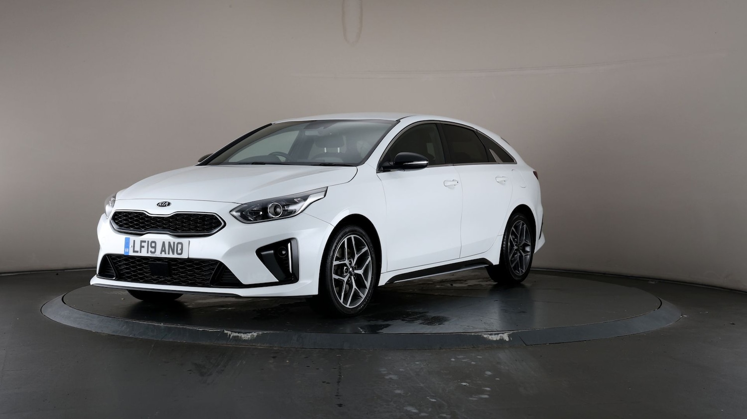 Used Kia Pro Ceed for sale - 76811100: Photo 34