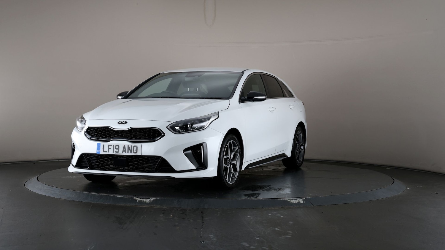 Used Kia Pro Ceed for sale - 76811100: Photo 35