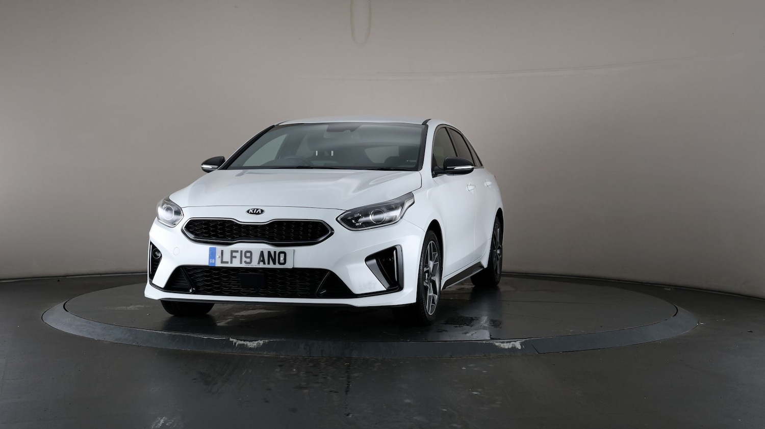 Used Kia Pro Ceed for sale - 76811100: Photo 37