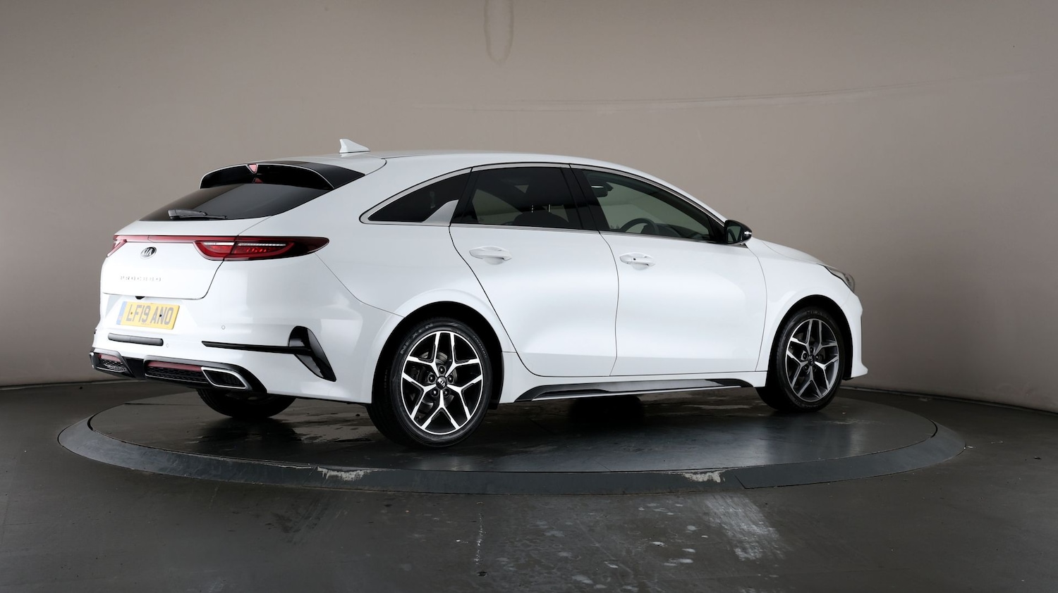 Used Kia Pro Ceed for sale - 76811100: Photo 55